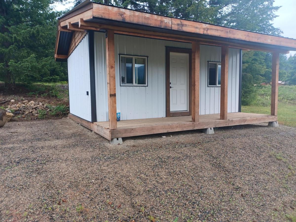 Wells Gray Stay And Play Clearwater Exterior photo